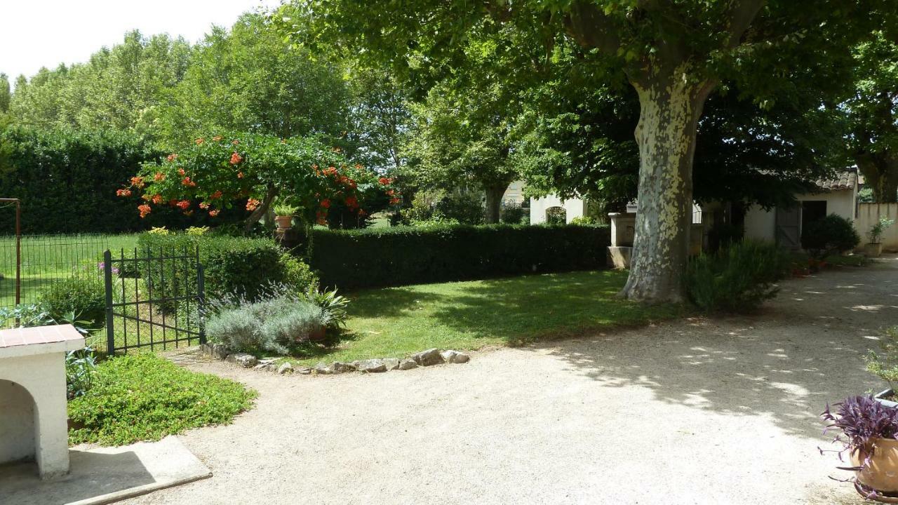 Le Mas De La Verdiere Avignon Eksteriør billede